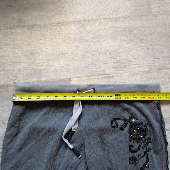 Vintage Miss Me Sweatpants M Gray Beaded Cropped Straight Leg *Flaw - Picture 5 of 6